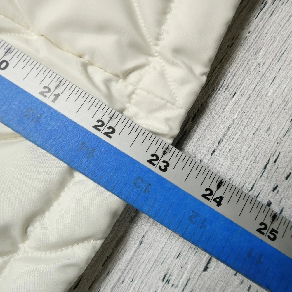 Lucy Vest Womens‎ Small White Full Zip Quilted Goose Down Sleeveless Puffer